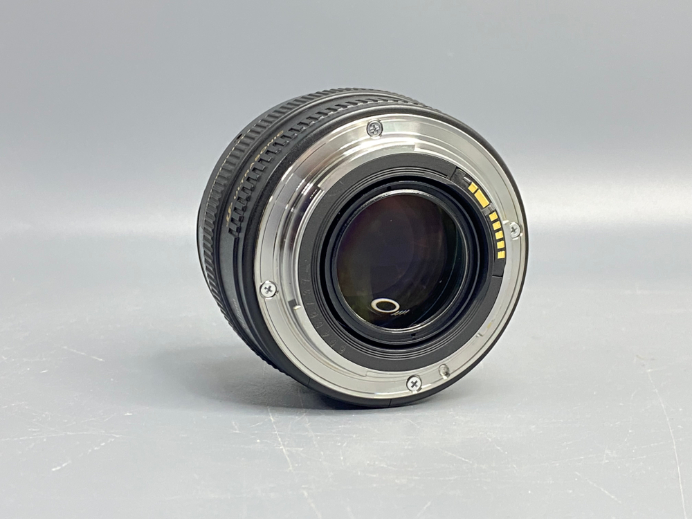 Canon EF 50mm 1.4 USM