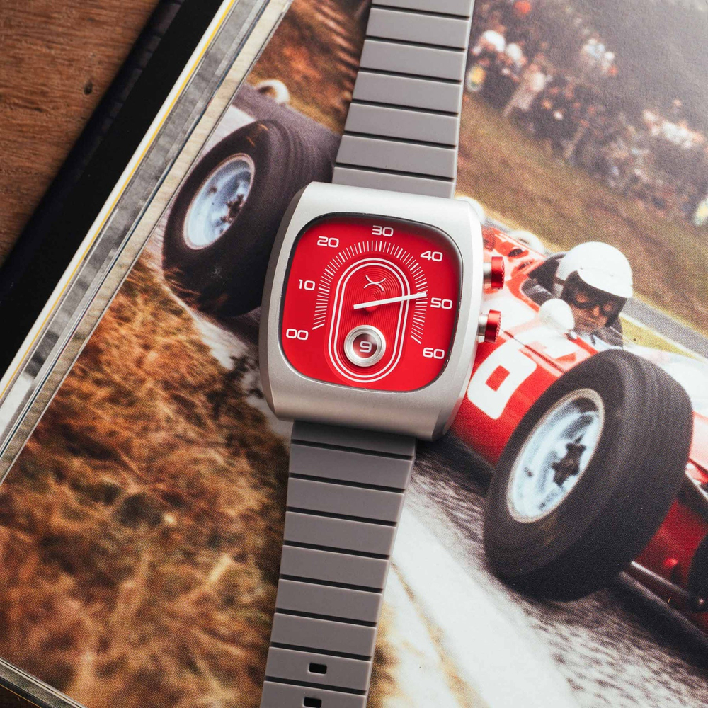 Retroscope Jump Hour Red (Ретроскоп)