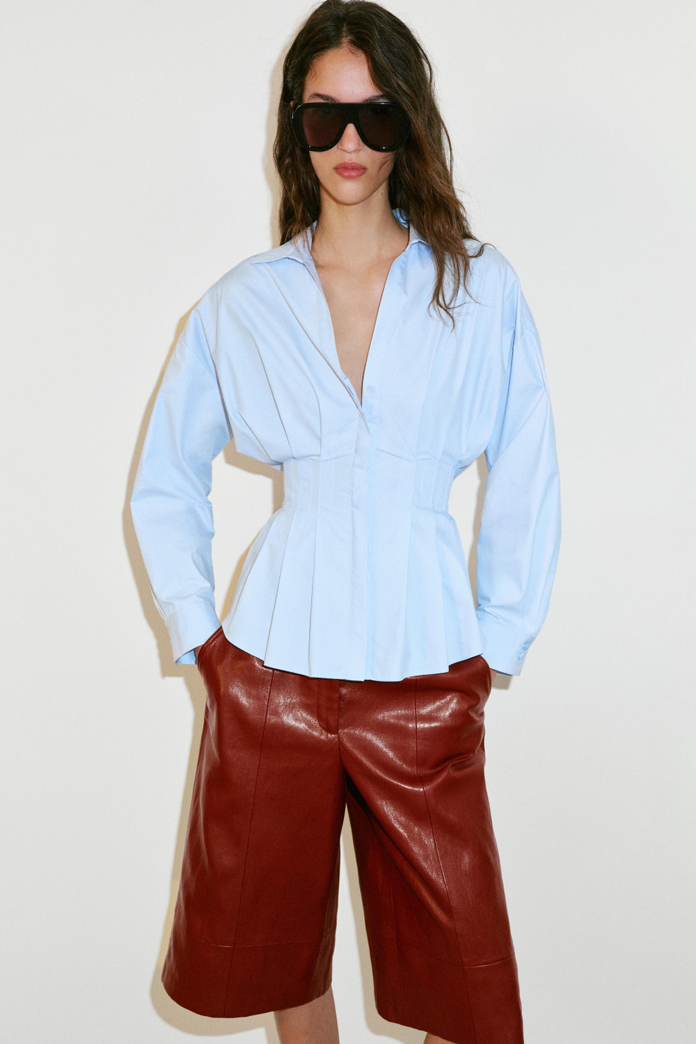 РУБАШКА В ПОЛОСКУ СО СКЛАДКАМИ — ZARA