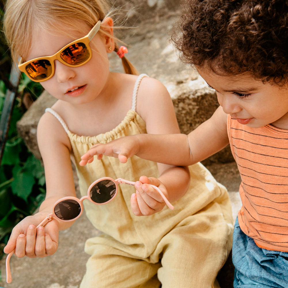 Уцененный товар: Солнцезащитные очки Suavinex 3-8 лет