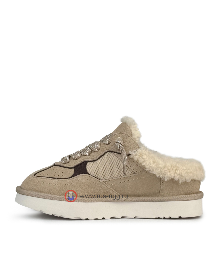 UGG LOWMEL Mule Trainer Sand