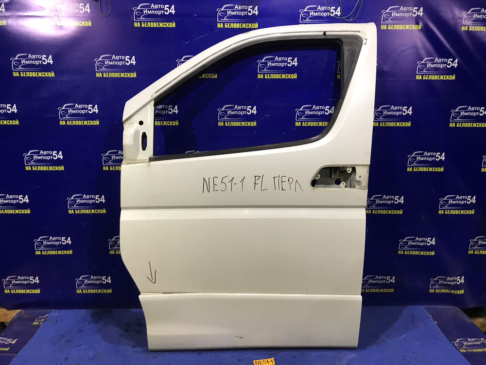 Дверь передняя левая NISSAN ELGRAND 2005