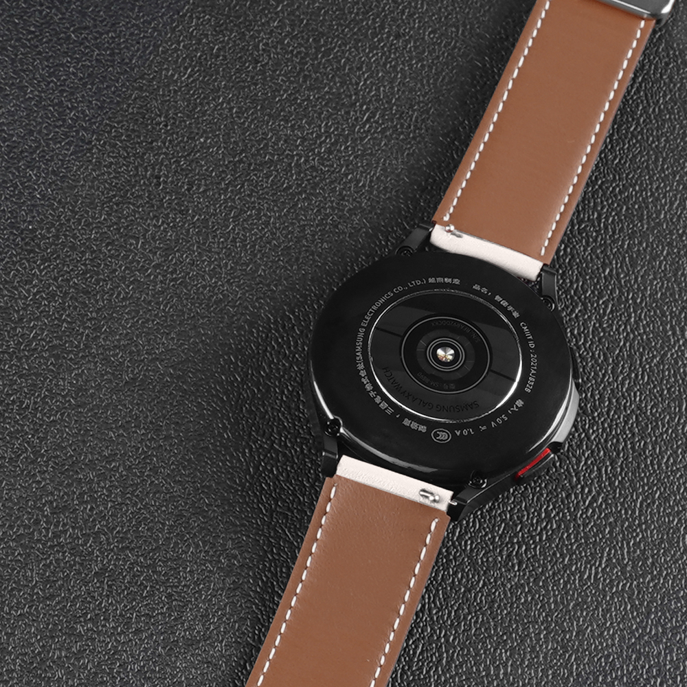 Ремешок из натуральной кожи белого цвета для смарт часов Samsung Galaxy Watch 45 и 46мм (размер крепления 22мм), серия YA Series от Dux Ducis