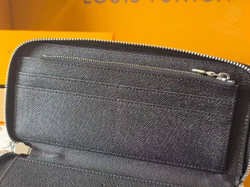 Портмоне Louis Vuitton Zippy