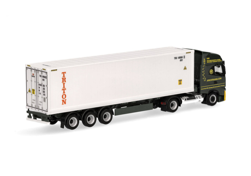 Грузовик Iveco S-Way LNG пп контейнеровоз "Ancotrans/TRITON" (Гамбург)