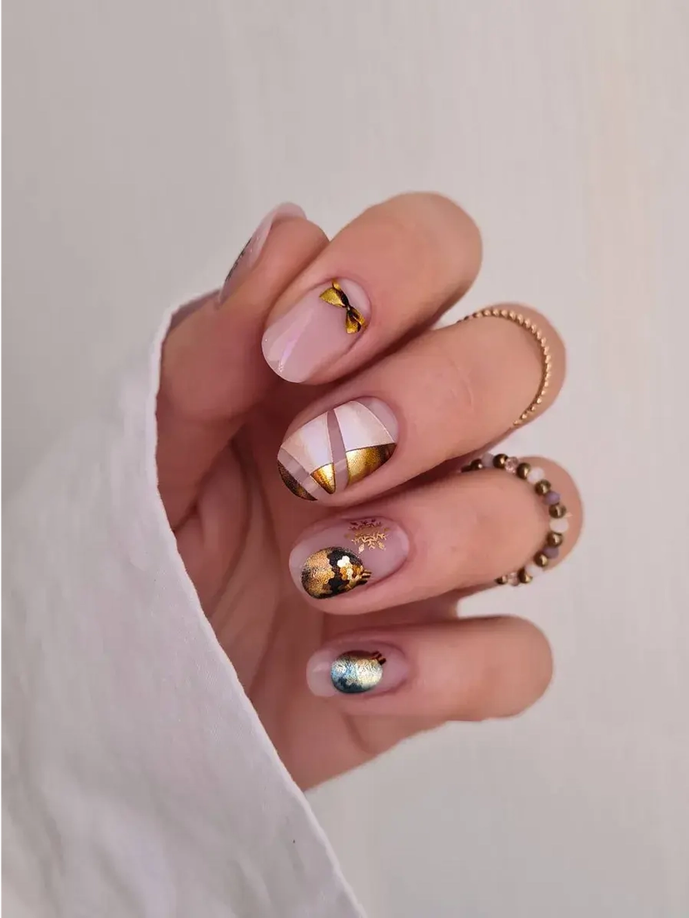 Lucky Rose Слайдеры наклейки для ногтей Foil 166