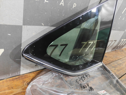 Стекло багажника правое глухое форточка Toyota RAV4 IV (XA40) 12-19 Новое Оригинал 6271042310