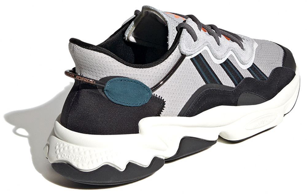 Adidas Ozweego