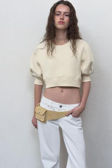 ZARA ОБЪЕМНАЯ УКОРОЧЕННАЯ ТОЛСТОВКА, ЭКРЮ