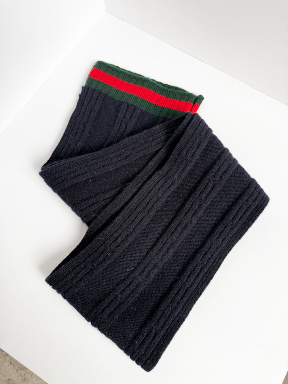Шерстяной шарф Gucci, 140