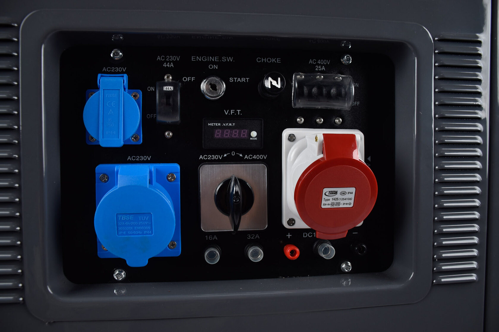 Генератор бензиновый EVOline QB 12003 E
