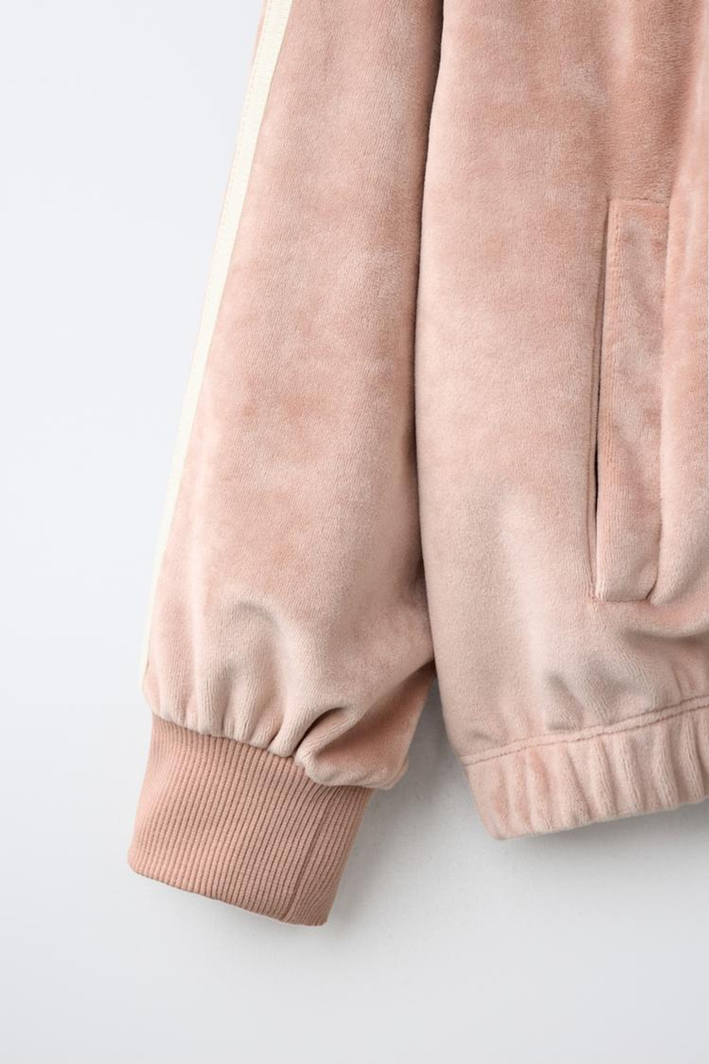 ZARA ХУДИ ИЗ ВЕЛЮРА С МОЛНИЕЙ, РОЗОВЫЙ