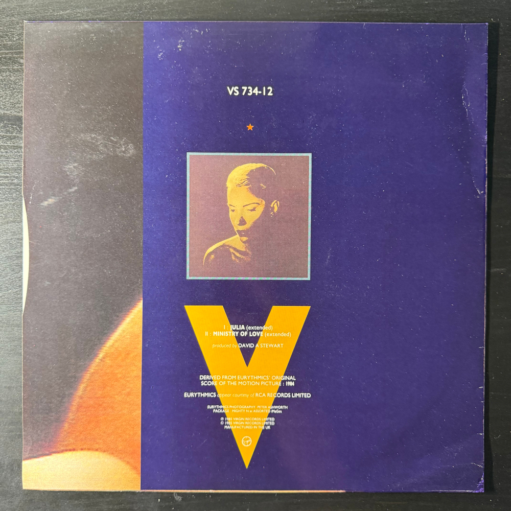 Eurythmics ‎– Julia / Ministry Of Love (Англия 1985г.) 12", 45 RPM