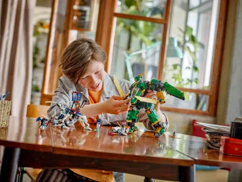 Конструктор LEGO Ninjago 71845 Реактивный мех Ллойда