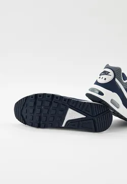 Кроссовки мужские NIKE AIR MAX IVO