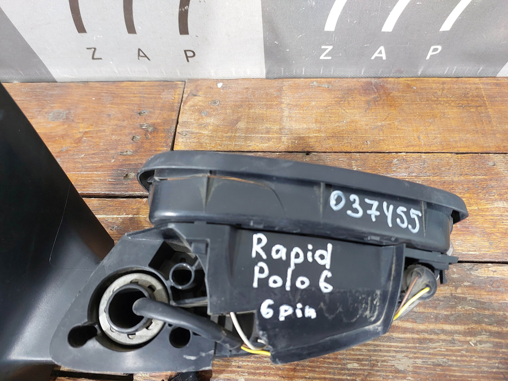 Зеркало левое 6 pin Rapid / Polo 6 Б/У Оригинал 5JB857501J