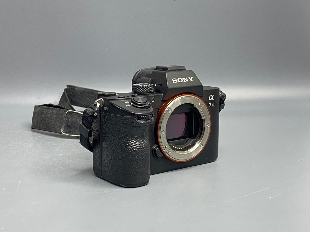 Sony A7 III