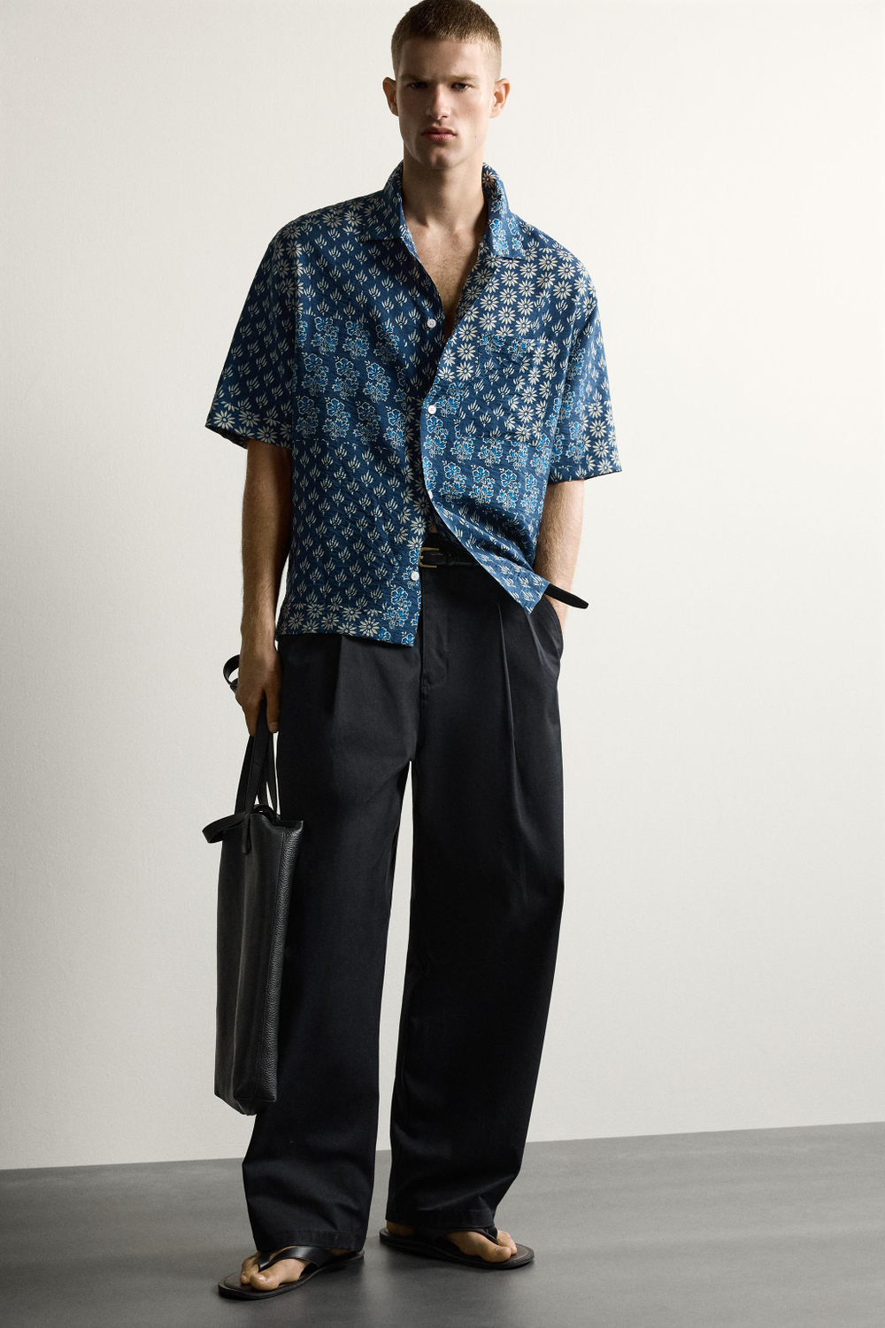 РУБАШКА RELAXED FIT С ПРИНТОМ В СТИЛЕ ПЭЧВОРК — ZARA