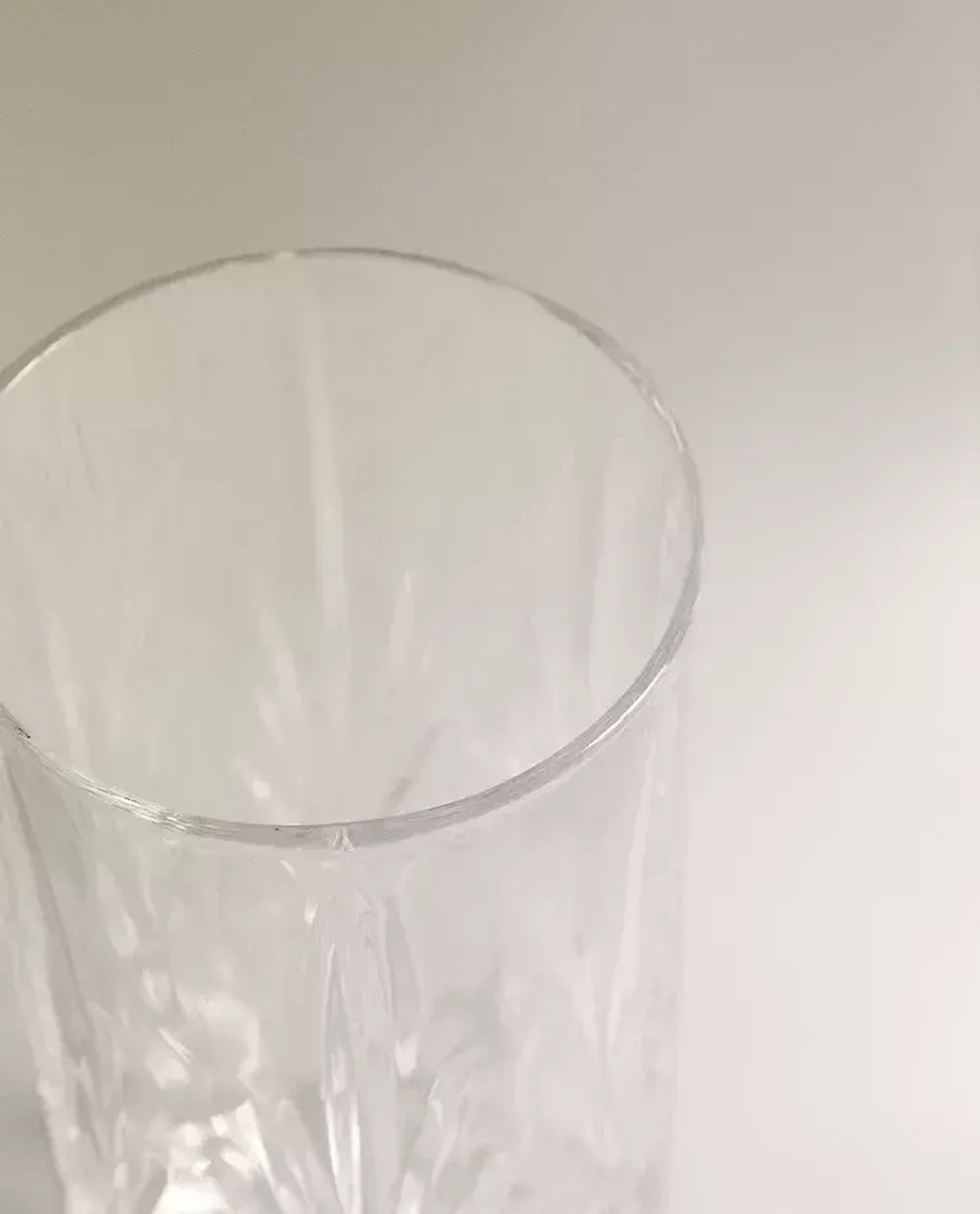 ZARA HOME ВЫСОКИЙ СТАКАН С РЕЛЬЕФНЫМ УЗОРОМ», ПРОЗРАЧНЫЙ