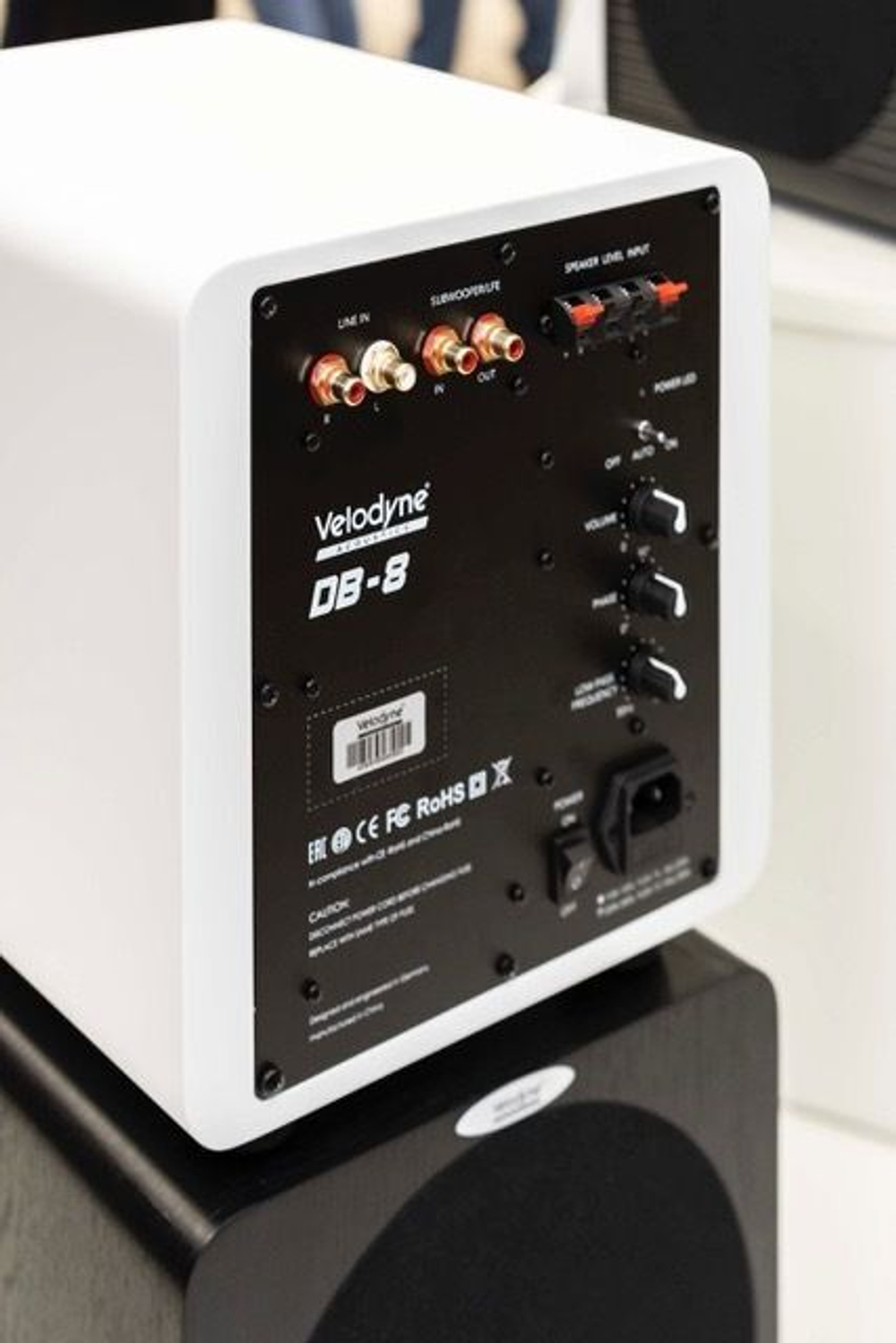 Velodyne DB-8 white, активный сабвуфер