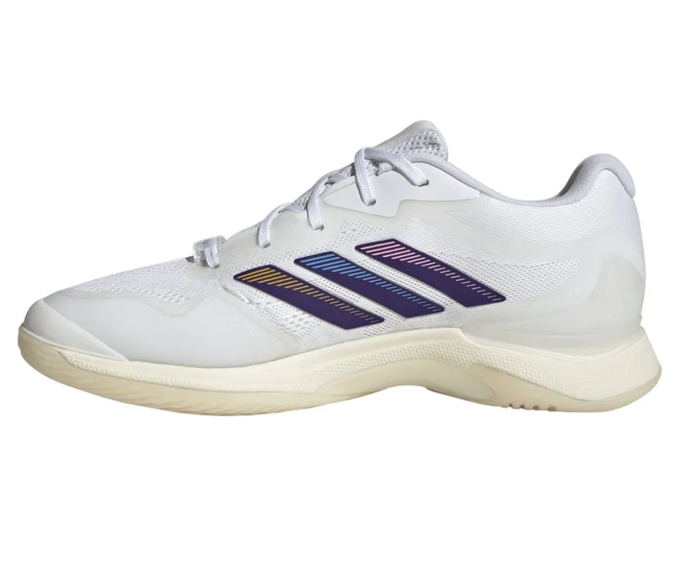 Женские Кроссовки теннисные Adidas Avacourt 3 - footwear white/core purple/off white