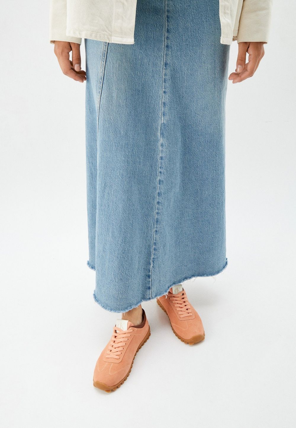 Кроссовки женские CALVIN KLEIN JEANS LOW PROFILE RUNNER M