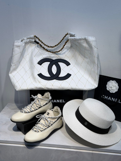 Кроссовки Chanel