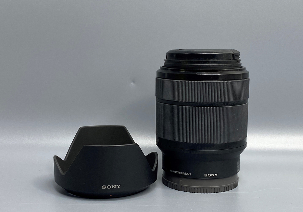 Sony FE 28-70mm f/3.5-5.6 OSS