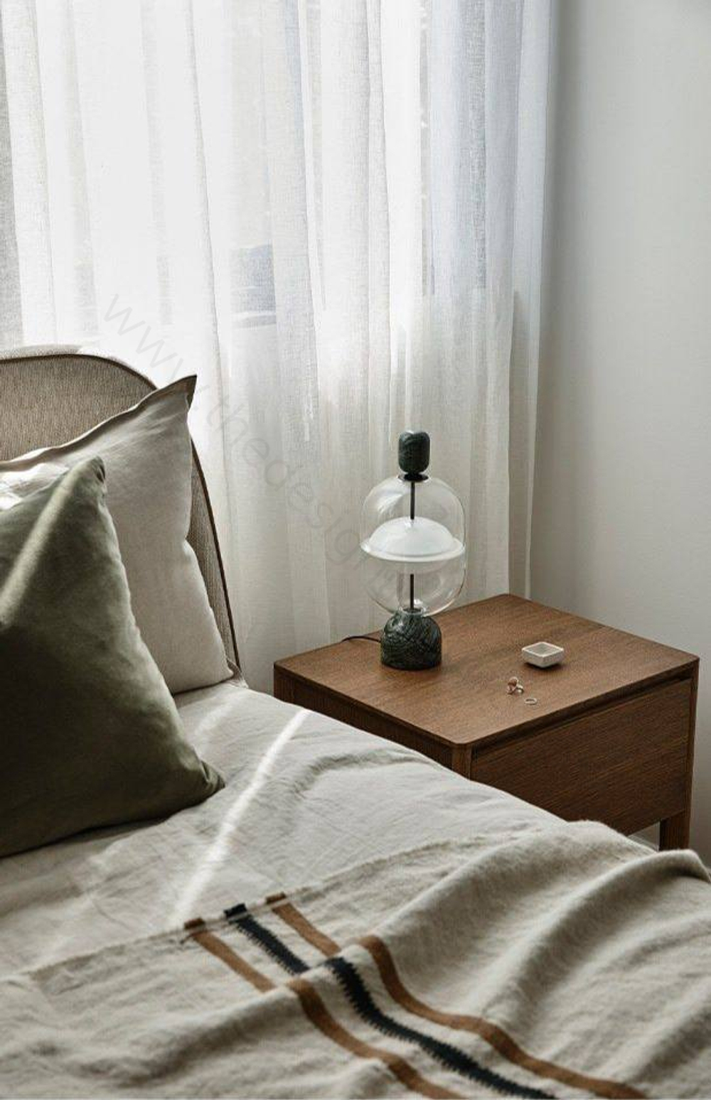 Table design lamp Rakumba INDRE by Nikolai Kotlarczyk