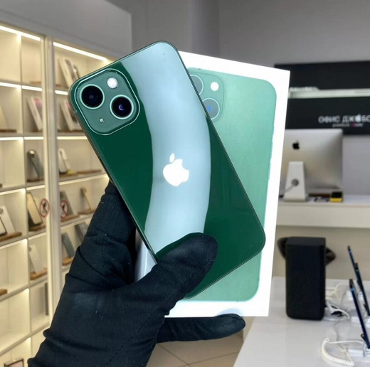 iPhone 13, 256 ГБ б/у