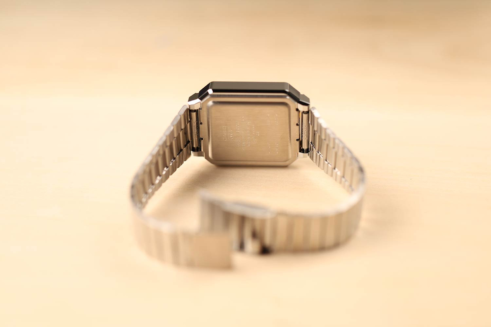 Часы Casio A100WE-1AEF
