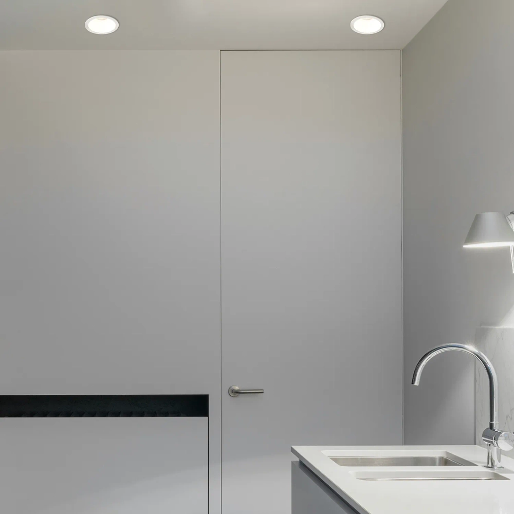 Светильник встраиваемый Crystal Lux CLT 008C83 WH 3000K IP54