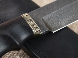 Нож "Тигр большой", дамасская сталь, рукоять черный граб мореный, литье голова зверя
