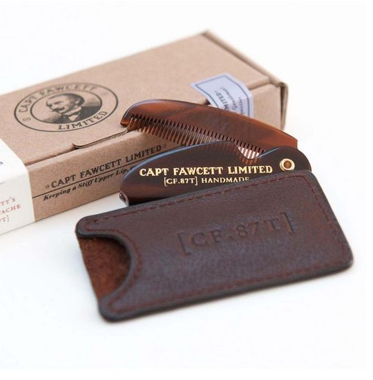 Чехол для расчески для усов Captain Fawcett