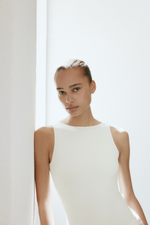 Боди-стринги с перекрутом - H&M