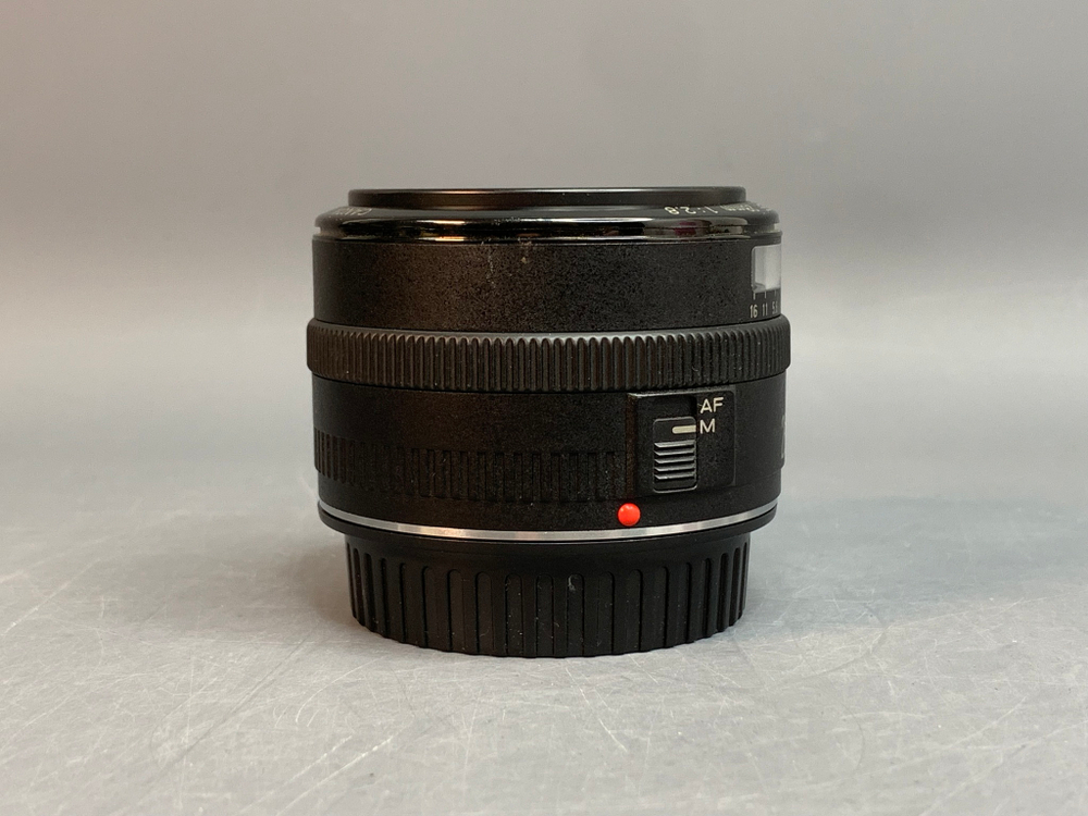 Canon EF 28mm F/2.8