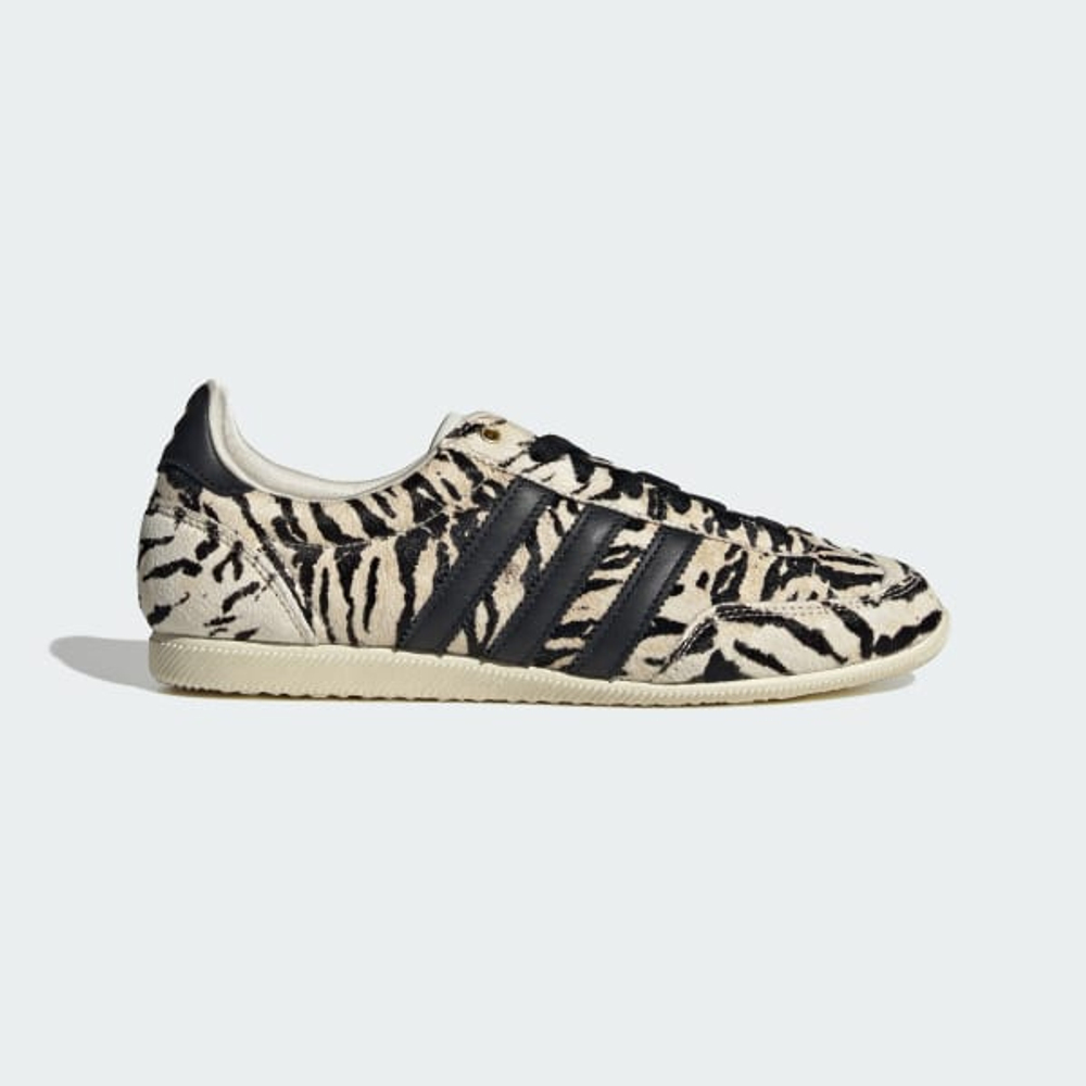 ADIDAS Кроссовки Japan с анималистическим принтом, белый/черный