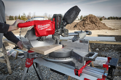 Аккумуляторная торцовочная пила Milwaukee M18 FMS305-0 FUEL 4933471205