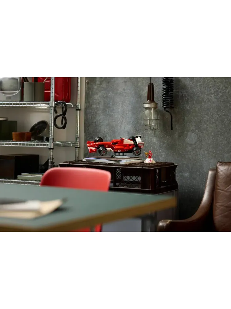 Конструктор Icons 11375 Ferrari F2004 и Михаэль Шумахер