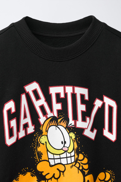 ZARA ТОЛСТОВКА С ПРИНТОМ GARFIELD © PAWS INC, ЧЕРНЫЙ