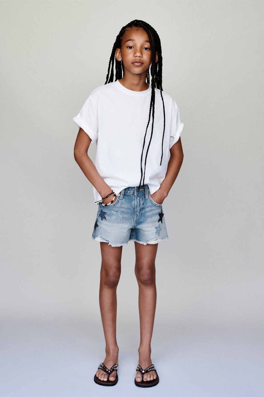 ZARA ДЖИНСОВЫЕ ШОРТЫ СО ЗВЕЗДАМИ, СИНИЙ