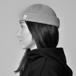 Pin Short Bordo