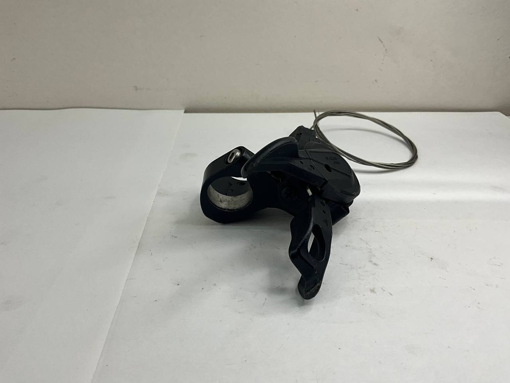 Манетка Shimano Deore  SL-M610 (левая)