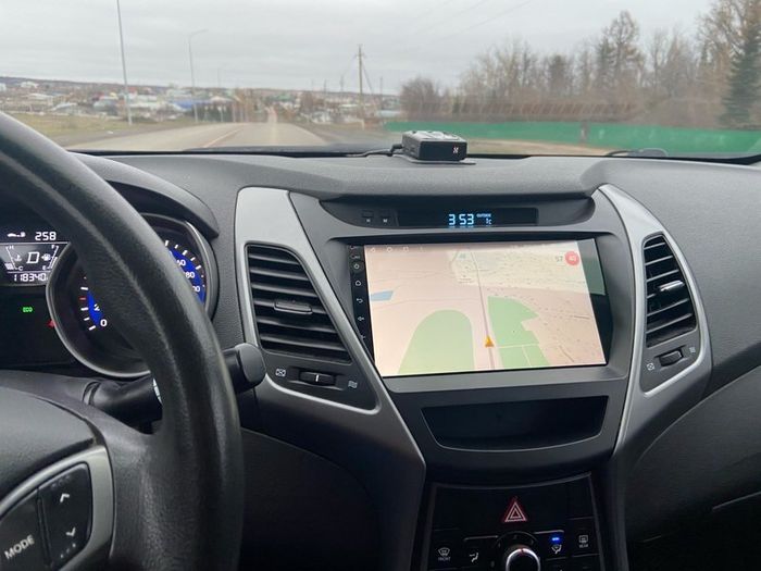 Магнитола для Hyundai Elantra 2014-2015 (рестайлинг) - Vaycar VA23-0359 на Android 13, Быстрая, 4G SIM-слот