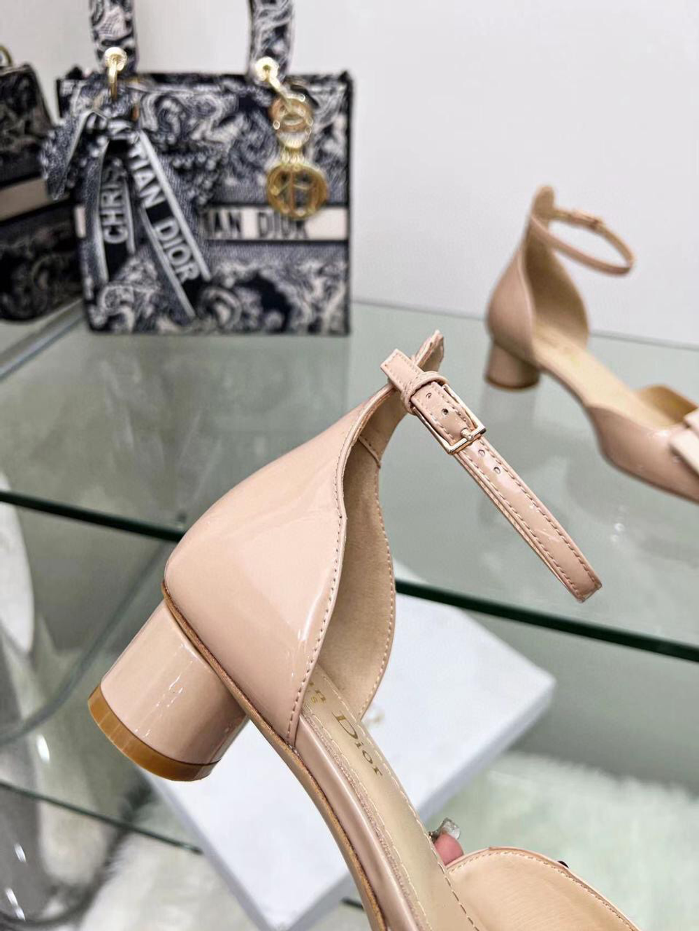 Туфли Christian Dior