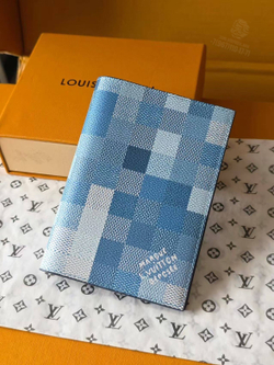 Обложка для паспорта Louis Vuitton