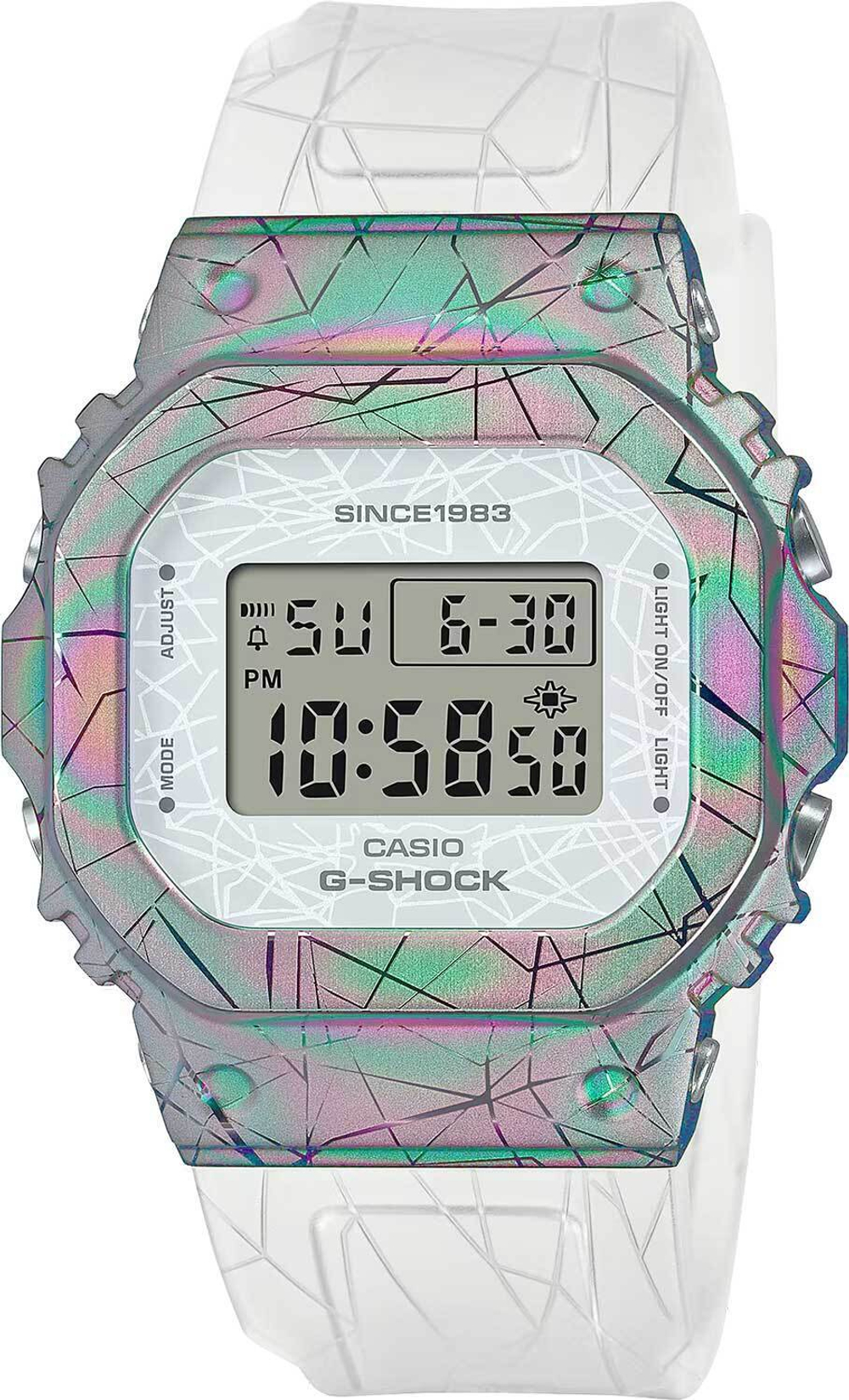 Женские наручные часы Casio G-Shock GM-S5640GEM-7
