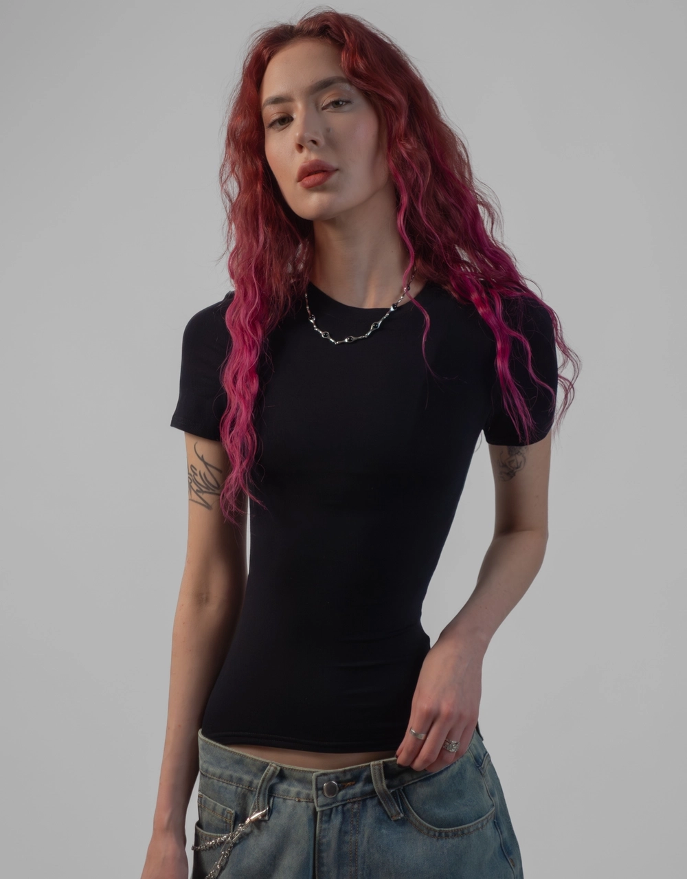 Футболка женская с короткими рукавами ssswear
