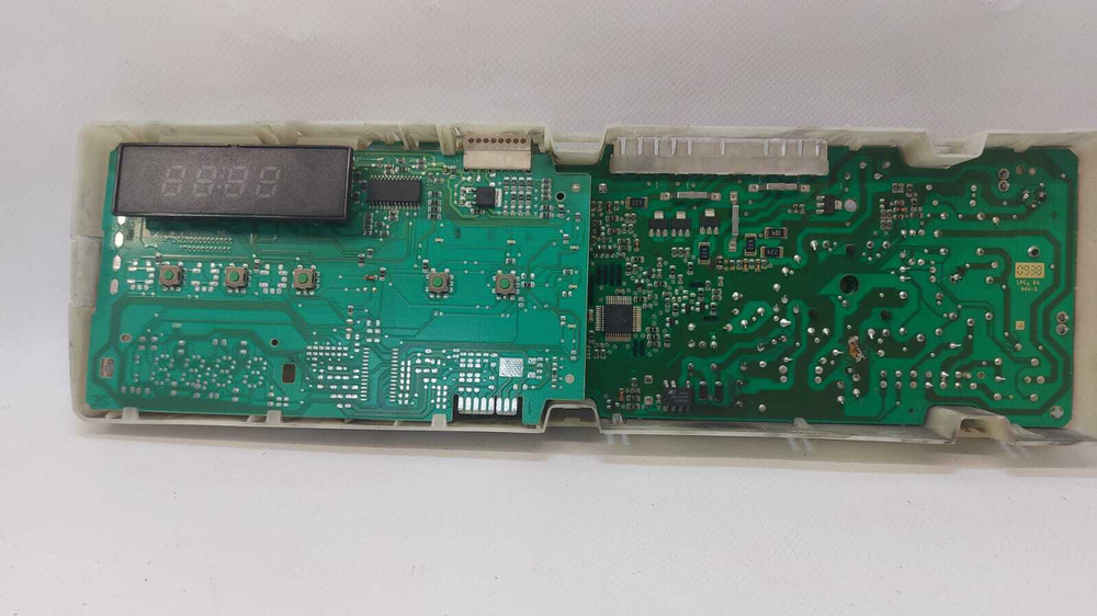 319 Электронный модуль с панелью индикации для стиральной машины Bosch 556006901 б/у
