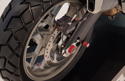 CNC Racing Гайка оси заднего колеса Ducati DA401